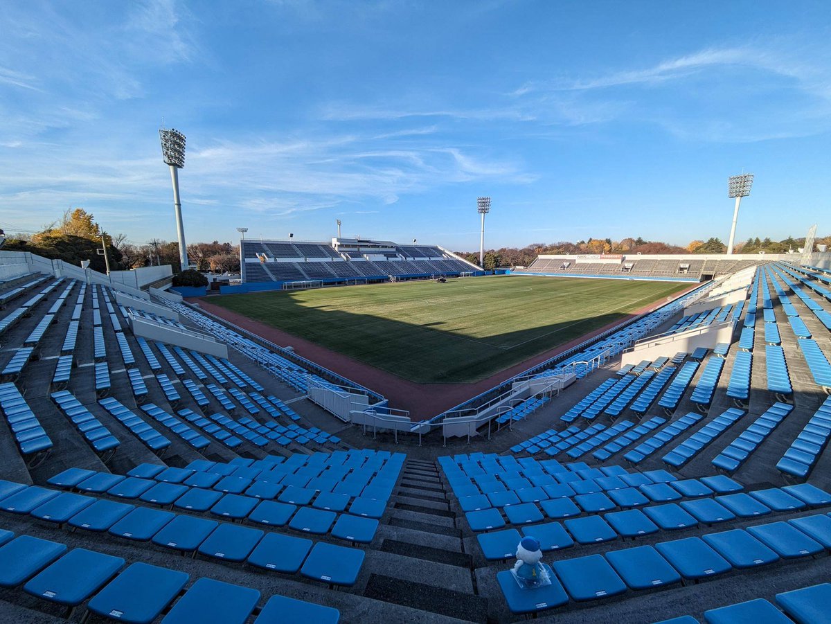 yumar_football's tweet photo. どのくらいかというと…
三ツ沢約4つ分の人数です！！
#yokohamafc #横浜FC https://t.co/uioBI3PnE3