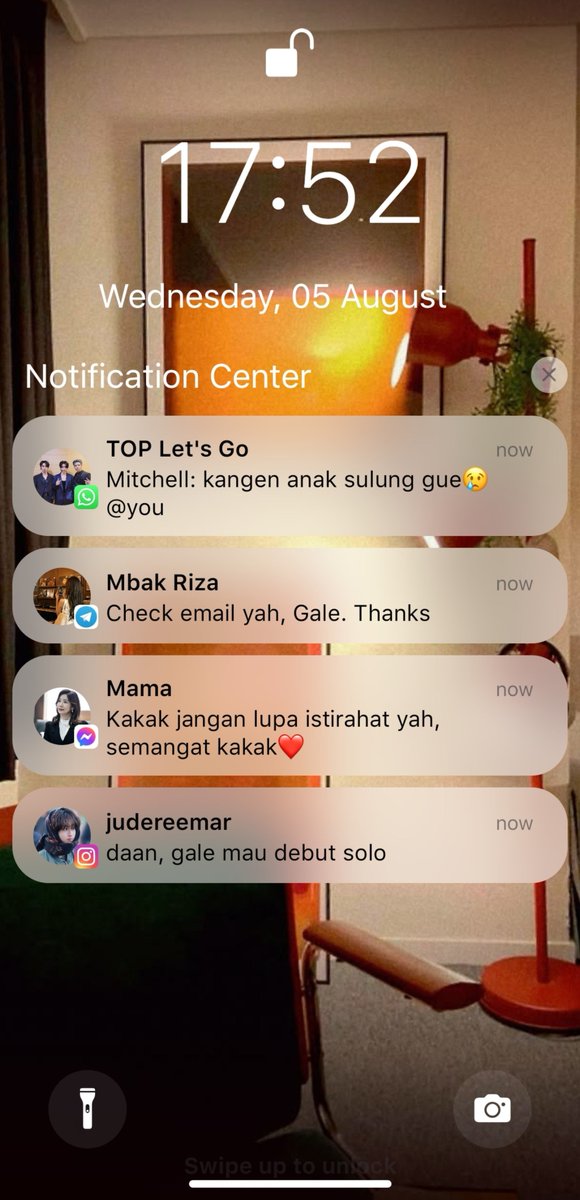 hanievol's tweet photo. bro memilih membalas topik paling tidak penting lebih dulu

(strange little fan ; hyunsung au) https://t.co/vLhEhA7ZFn