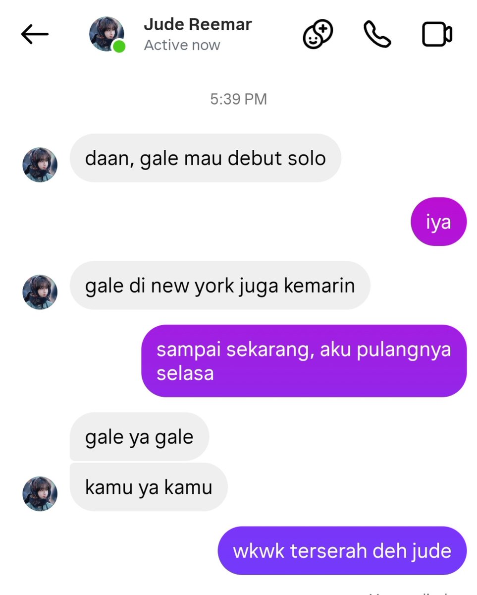 hanievol's tweet photo. bro memilih membalas topik paling tidak penting lebih dulu

(strange little fan ; hyunsung au) https://t.co/vLhEhA7ZFn