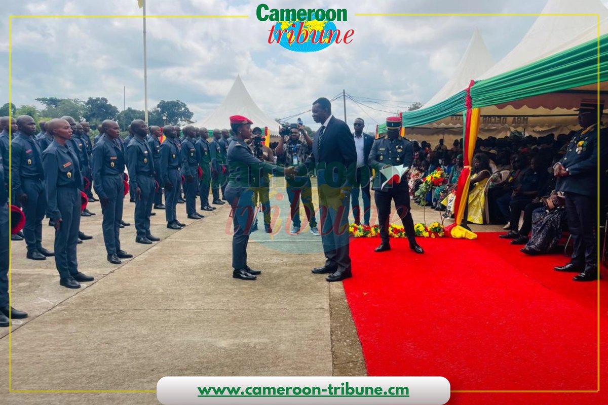 CamerounTribune's tweet photo. Est : 109 élèves gendarmes reçoivent leurs galons

La cour d'honneur de la Légion de gendarmerie de l'Est a accueilli ce mercredi une cérémonie solennelle de remise de galons à 109 élèves gendarmes, sous la présidence du gouverneur de la région, Grégoire Mvongo.
#Gendarmerie #Est https://t.co/slGUH0vwlZ