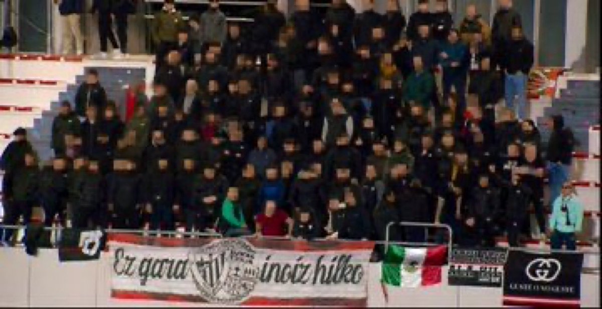 ElFamosoAth's tweet photo. Borrokan jarraitu behar dugu!

#AthleticenEzDagoInorSoberan https://t.co/CmOzBZeGAB