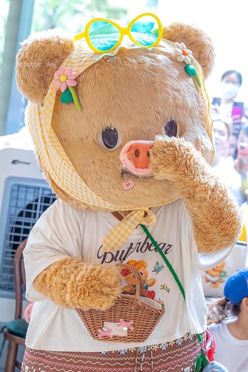 waralee1919's tweet photo. 🧸🐷🐽น่ารักชะมัดเล๊ย

#Butterbear https://t.co/fvPqVJZVt6