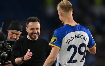 Allthings__THFC's tweet photo. RDZ on what he messaged Van Hecke after #Tottenham survived relegation last season:

“after the Everton game, I sent the message 'F*** off, you wanted to send down Tottenham for Brighton when you made the assist to Georginio Rutter, now you have to come to me, yes or yes, you have no choice!”

(@AlasdairGold)