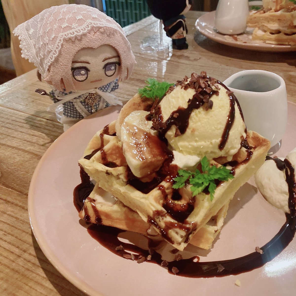 nui_oba_alex's tweet photo. #人間の食べ物を狙うぬいの画像
そろそろ本当に盗られそう https://t.co/askHlVHojS