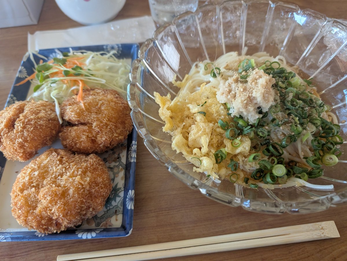 mimamasu's tweet photo. Tiktokで、地元のそうめん食べられると紹介されていたから立ち寄った食堂。…周りを見渡したら、みんなそうめん頼んでたw https://t.co/czVpPQj6Pe