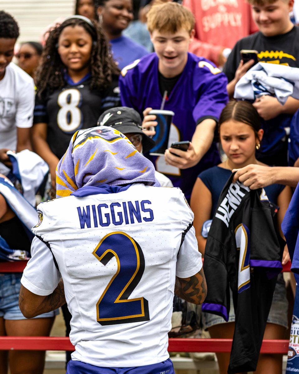 traveltruefan's tweet photo. Another awesome day with Ravens fans at Baltimore Ravens Training Camp! ππ¦ββ¬
#truefantravel #Ravens https://t.co/2FUQCRgfBw