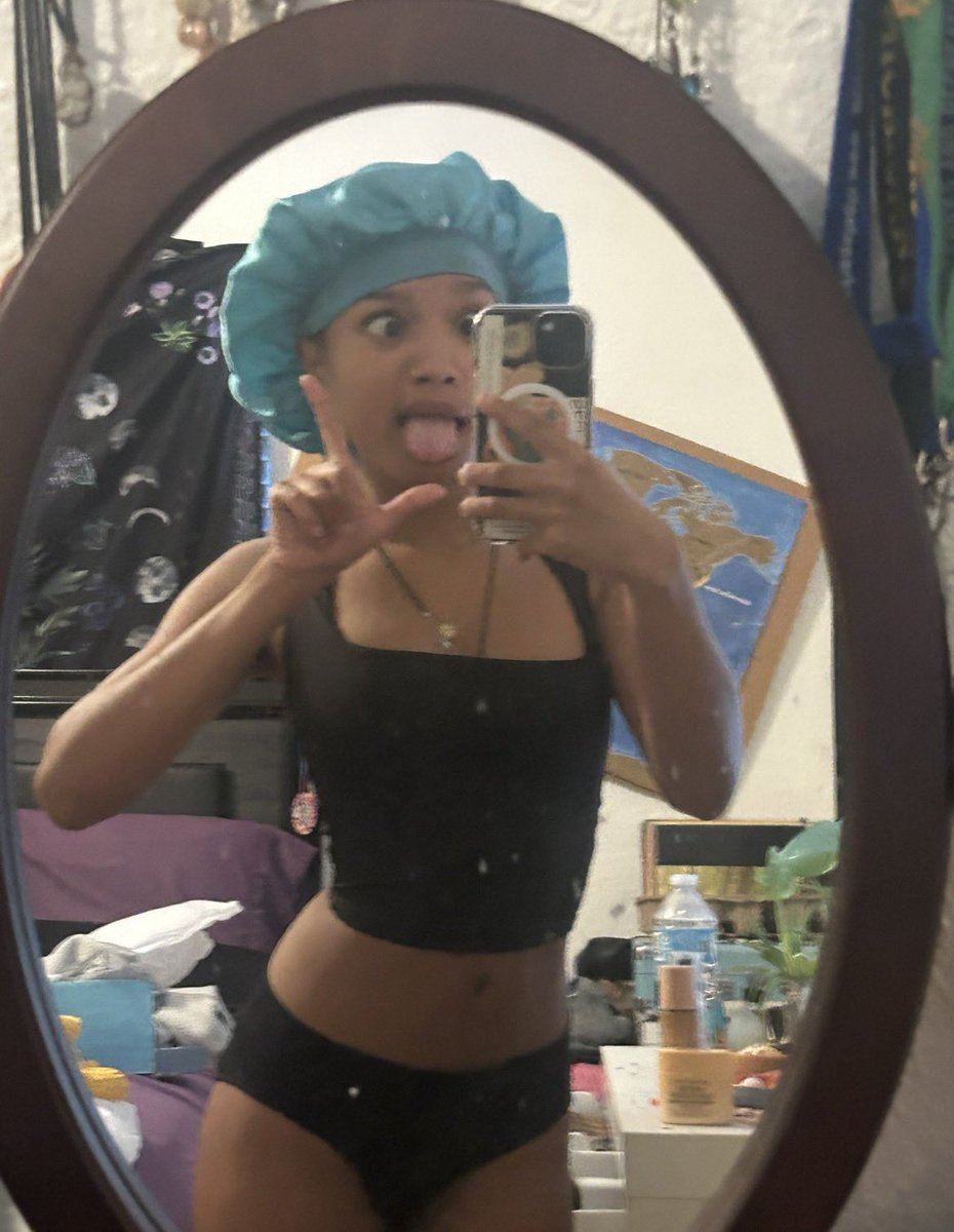 nuttonclara's tweet photo. Freaky me 🤭👅, freaky pics 🫩 sloppy head?  #miamifreaks #flmeets https://t.co/CRDFjDYYKi