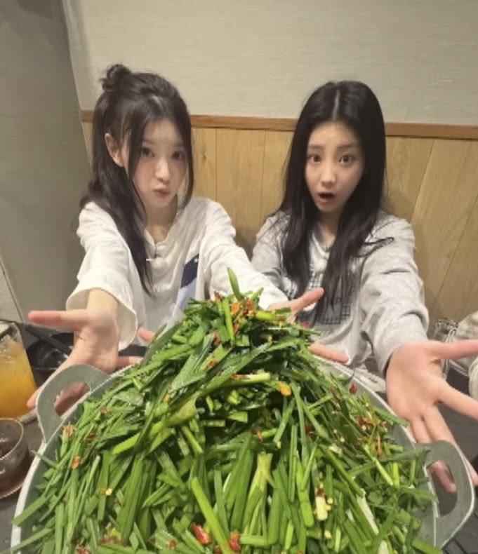 imerpeace's tweet photo. 뭐먹을때마다여따합성해야지 https://t.co/WdFFPk2aDi