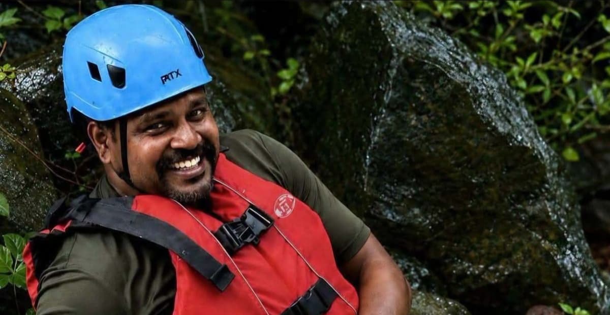 ShashiTharoor's tweet photo. Today, Thiruvananthapuram bade farewell to one of its bravest sons. Rajesh, whose heroic final act on the Tejasvi River has moved all of Kerala, was brought home and cremated, mourned by family, friends, and the countless people whose lives he touched and, in so many cases, saved.

I knew Rajesh personally and saw first hand the energy, warmth, and utter selflessness he brought to everything he did. The man who handed his own life jacket to a stranger in raging floodwaters was the same man who saved many lives in the 2018 floods and who rushed to Wayanad after the 2024 landslides, always ready to put himself at risk for others.

He asked nothing for himself in life. In death, we owe him this much: that his wife Lakshmi and his children are not left to face the future alone. I urge the government to extend every possible support to his family, and I will do all I can from my side as well.

Farewell, Rajesh. Your courage will outlive us all. Om Shanti.
