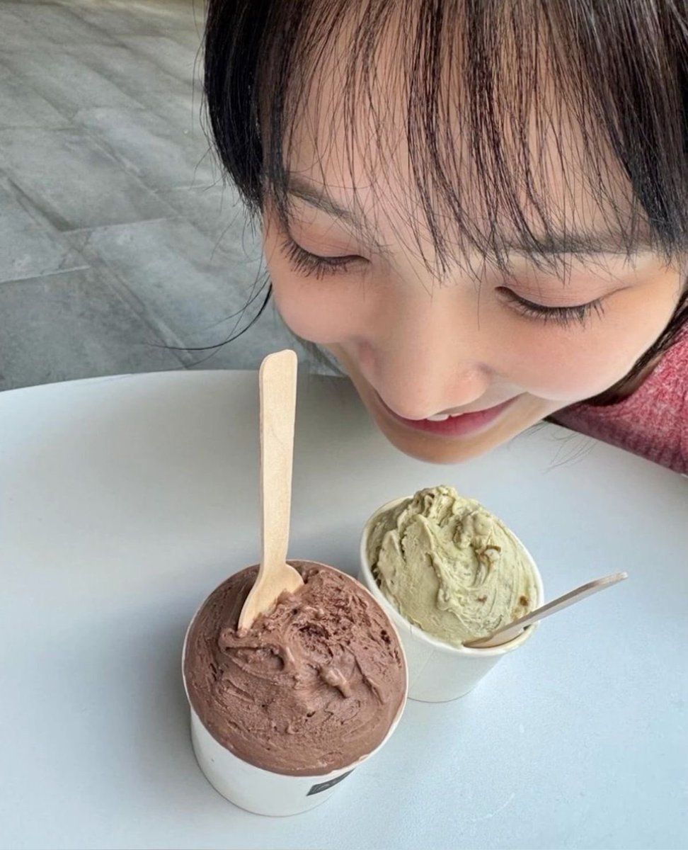 biechary's tweet photo. บิบี๋และของกิมของเขา 🥢😋 https://t.co/8OFSVy1tdz