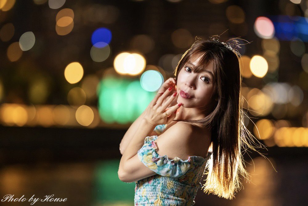 RikaPortrait's tweet photo. 神戸の夜はキラキラで好き🥰🩷

photographer @YosinobuIe さん📷✨

#ポートレート #ポートレートモデル 
#夜景 #夜撮影 https://t.co/d1ZGuFSDUJ