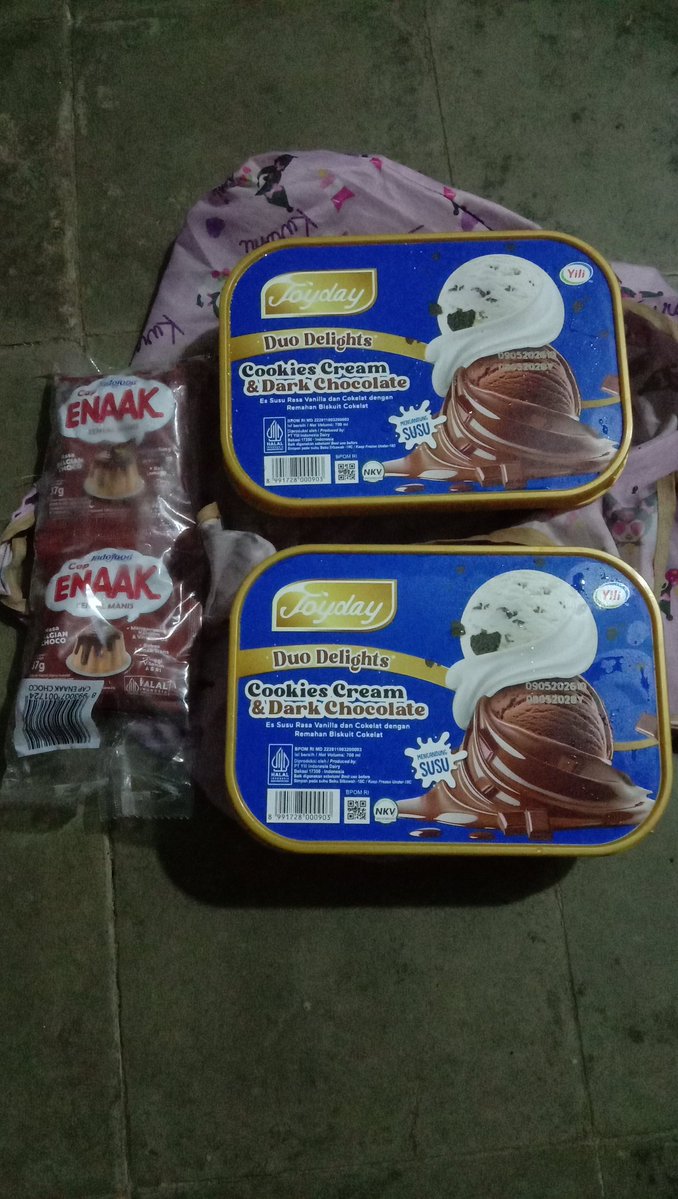 SunihNoviA92's tweet photo. Makan ice grim
Yyuuummy https://t.co/osW6avloL0