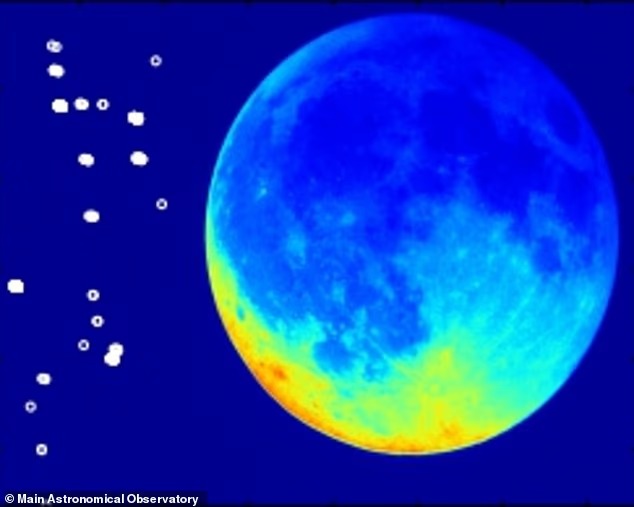 MarioNawfal's tweet photo. 🇺🇦 Ukrainian scientists claim to have just spotted a fleet of more than 20 giant UFOs joyriding across the moon...

Yes… UFOs! 

We’re talking disc-shaped aircraft up to 25 miles wide (one nearly the size of Manhattan) zooming at miles per second, with some just “anchored” near the surface like they're observing and reporting.

They allegedly pulse, flash in sync, and apparently treat the moon as their secret base. 

They could reach Earth in as little as 20 minutes, according to the scientists.

So is it really aliens? Or just the wildest non-peer-reviewed study of the year? 👽

Source: Daily Mail / Writer: Jamie