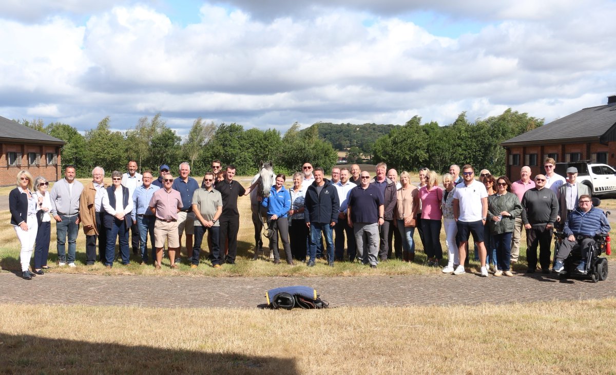 MHS_HorseRacing's tweet photo. 🏡 @MOwenRacingClub Day at Manor House Stables.
🔗 Click the link & join the club for £95: https://t.co/0Z4tvNkvTV
#TeamMHS #MORC https://t.co/rXc9kKgmFZ