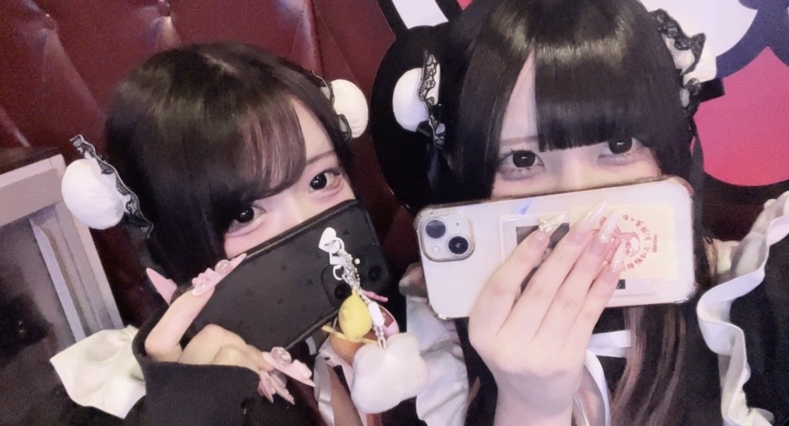 panda_shushu_'s tweet photo. 本日も頑張って営業してますぅ！🐼

『本日の出勤キャスト』
ふゆ @uflkwz 
ちゃま @panda_chama15 
ひめ @panda__hime06 
しお @panda__sio 

#コンカフェ  #自撮り女子 #メイド服 #メイドカフェ #群馬 #高崎 #コンカフェキャスト #バイト募集中 https://t.co/SKAmyHzFjX