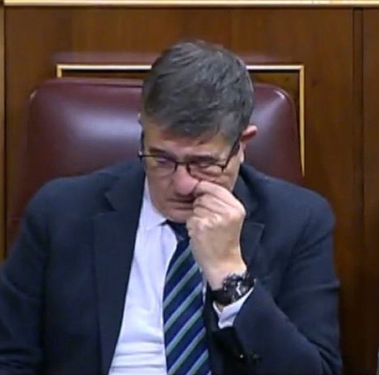 ElAguijon_'s tweet photo. Francisco Javier López, 66 años, sueldo de 122.181,50 €€ (más dietas), vive de la política desde 1987, no ha trabajado un solo día en su puta vida, mintió en su currículum incluyendo una licenciatura en Ingeniería Industrial, dejó la carrera a los 28 años sin haber superado el primer curso.

El socialismo funciona ✊🏼
