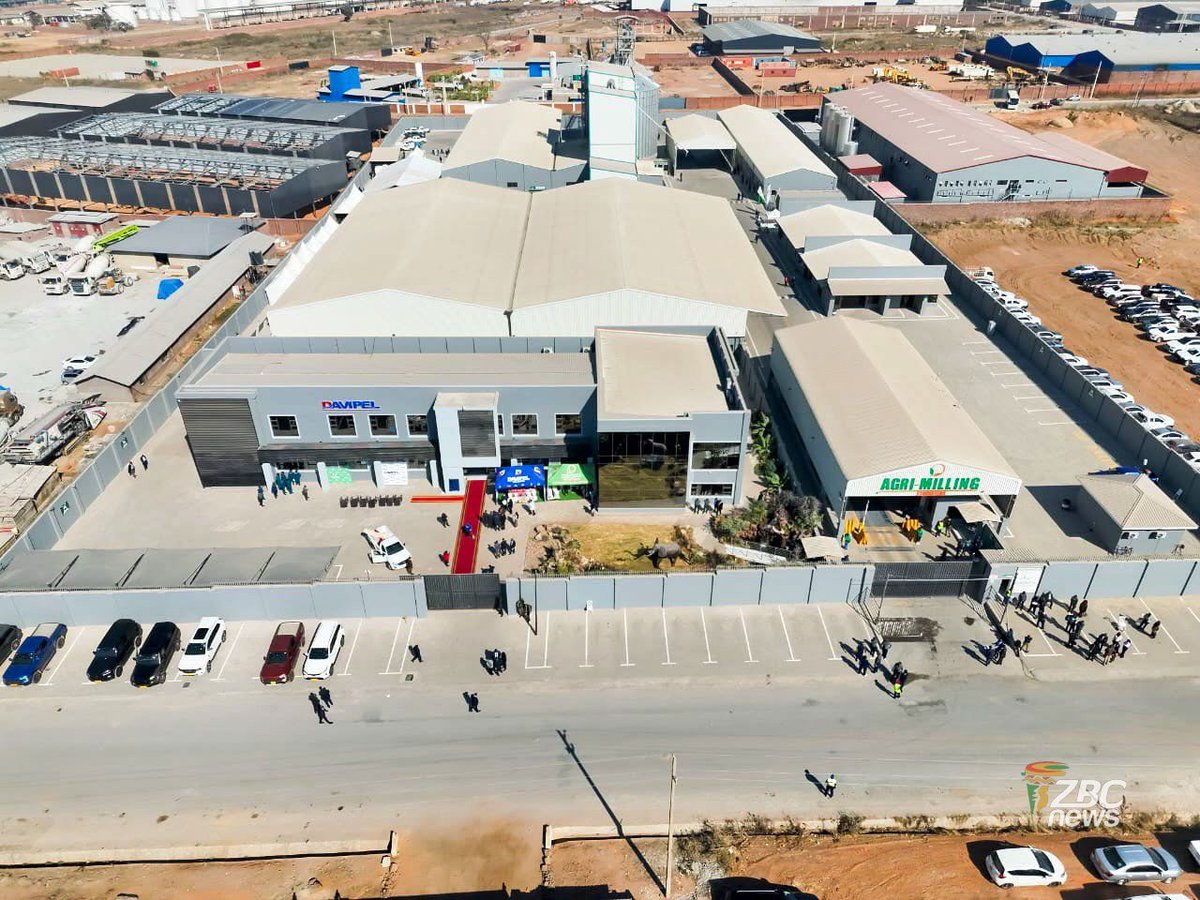 NyansanyaKevin's tweet photo. Davipel commissioning by the visionary leader @edmnangagwa today
#VISION2030
#EDWORKS
#CAA3
@paultungwarara
@wicknellchivayo https://t.co/bgebIDfSMs