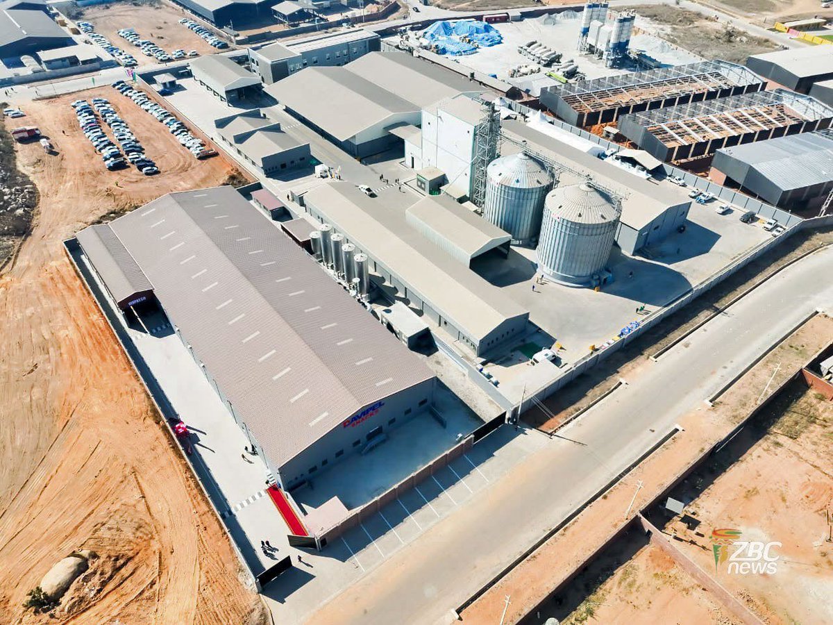 NyansanyaKevin's tweet photo. Davipel commissioning by the visionary leader @edmnangagwa today
#VISION2030
#EDWORKS
#CAA3
@paultungwarara
@wicknellchivayo https://t.co/bgebIDfSMs