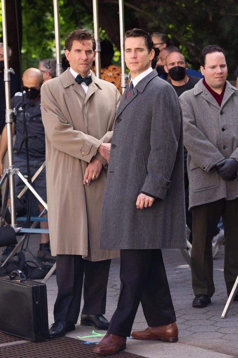 debbie_xi's tweet photo. Bradley Cooper And Matthew Bomer Kissed On Set And It's An Early Pride Gift https://t.co/diQA637p7k