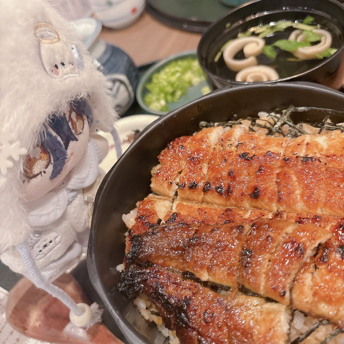 MchocolatFB's tweet photo. ひつまぶし食べる？ https://t.co/8ms52mF3DT