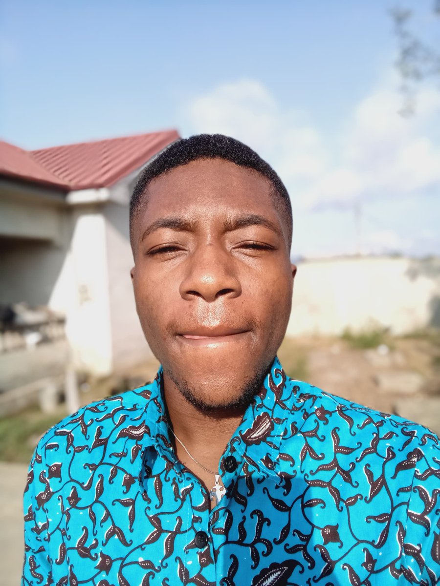 siegy_x's tweet photo. I guess it's my birthday today 🎉🎈 
Wishing nothing more than a good life. https://t.co/YheCGCniQN