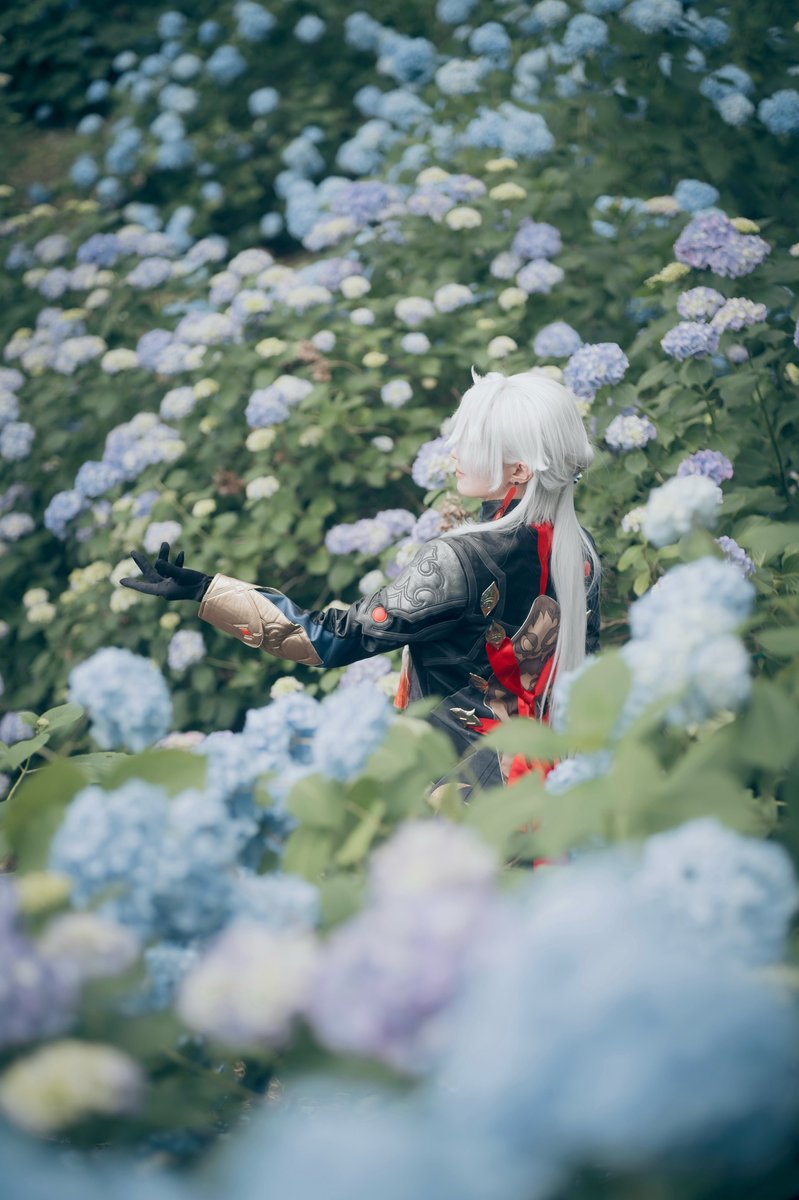 emm_neru's tweet photo. cosplay，崩壊:スターレイル  
応星 #Yingxing

photo:@toutarou555 https://t.co/GmkGe294OF