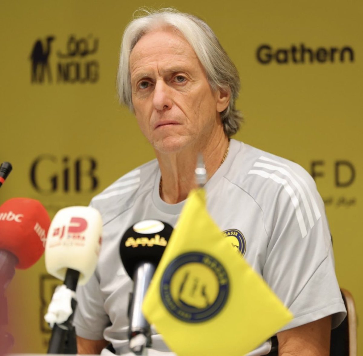 salem502i's tweet photo. ⭕️قالهاجيسوس.: 
🔻ورحل..!!!
.￼المدرب البرتغالي جورجي جيسوس (مدرب
 #النصر آنذاك) جدلاً واسعاً في يناير 2026 عندما صرح بأن " #النصر لا يمتلك القوة السياسية'' التي يمتلكها #الهلال" في معرض حديثه عن الضغوط وتعامُل الحكام والشارع الرياضي,:) #فكوا_القيود_عن_النصر  #من_يقيد_صفقات_النصر https://t.co/rlkqwpMnjj