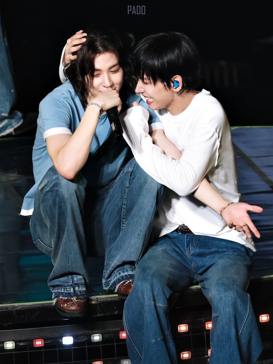 _pado1022's tweet photo. 260802 KNOCK ON Vol.2 부산 막콘
#명재현 #JEAHYUN #이한 #LEEHAN
#보이넥스트도어 #BOYNEXTDOOR #물멍즈 https://t.co/NJ7xrPsWh4
