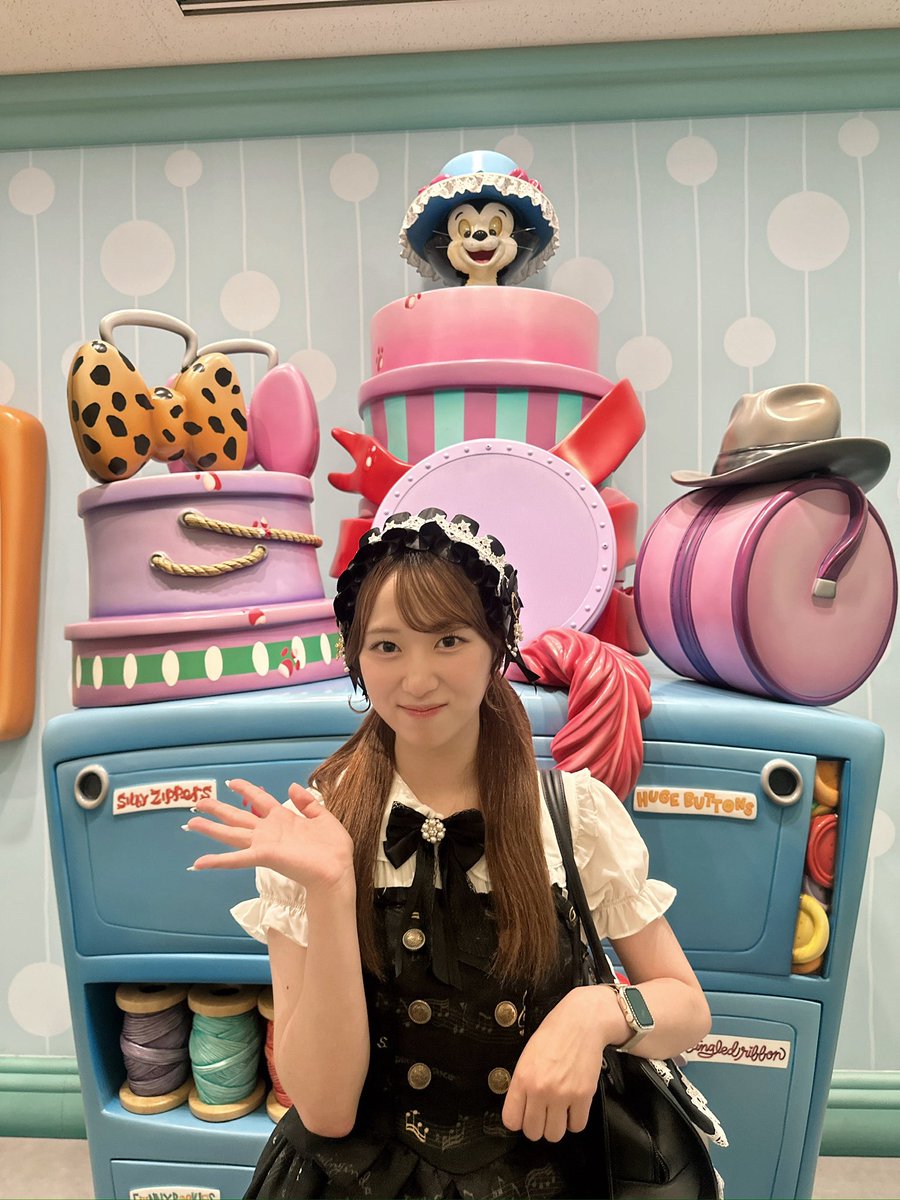 shionyankosan's tweet photo. 世界で1番お姫様👑 https://t.co/DWDx6qKnsw