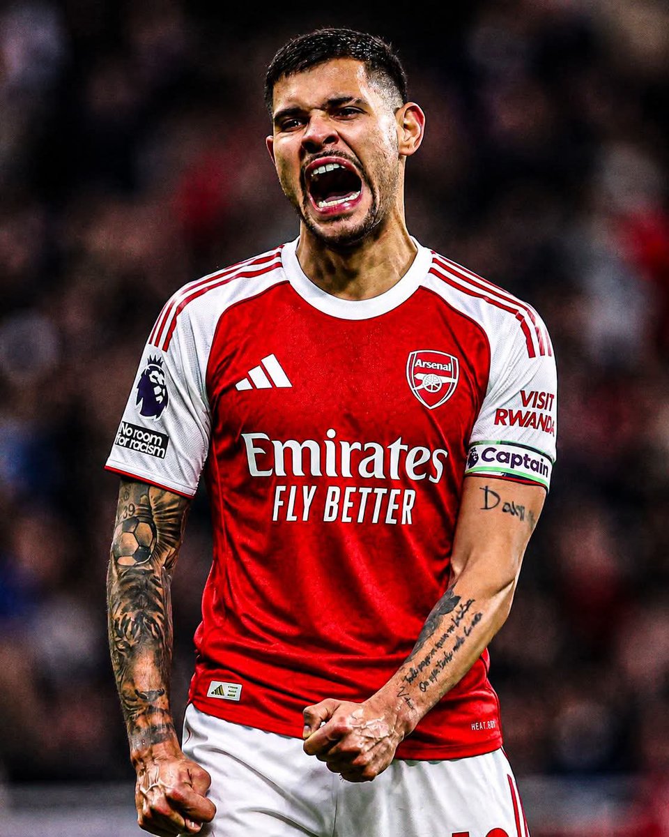 Popejoe20's tweet photo. 🌹 Andrea Berta deserves his flowers.

In a market where...

💰 Sandro Tonali — £100M
💰 Mateus Fernandes — £85M
💰 Elliot Anderson — £116M

...Arsenal managed to sign Bruno Guimarães for just £75m. 🤯

That's not just a transfer...

That's daylight robbery. 😭😂

One of the Premier League's best midfielders, entering his prime, for less than several players who haven't reached his level.

Andrea Berta didn't just negotiate...

He cooked. 👨‍🍳🔥

Give that man his flowers. 🌹❤️

#Arsenal #COYG #AndreaBerta #BrunoGuimaraes #Transfers #PremierLeague