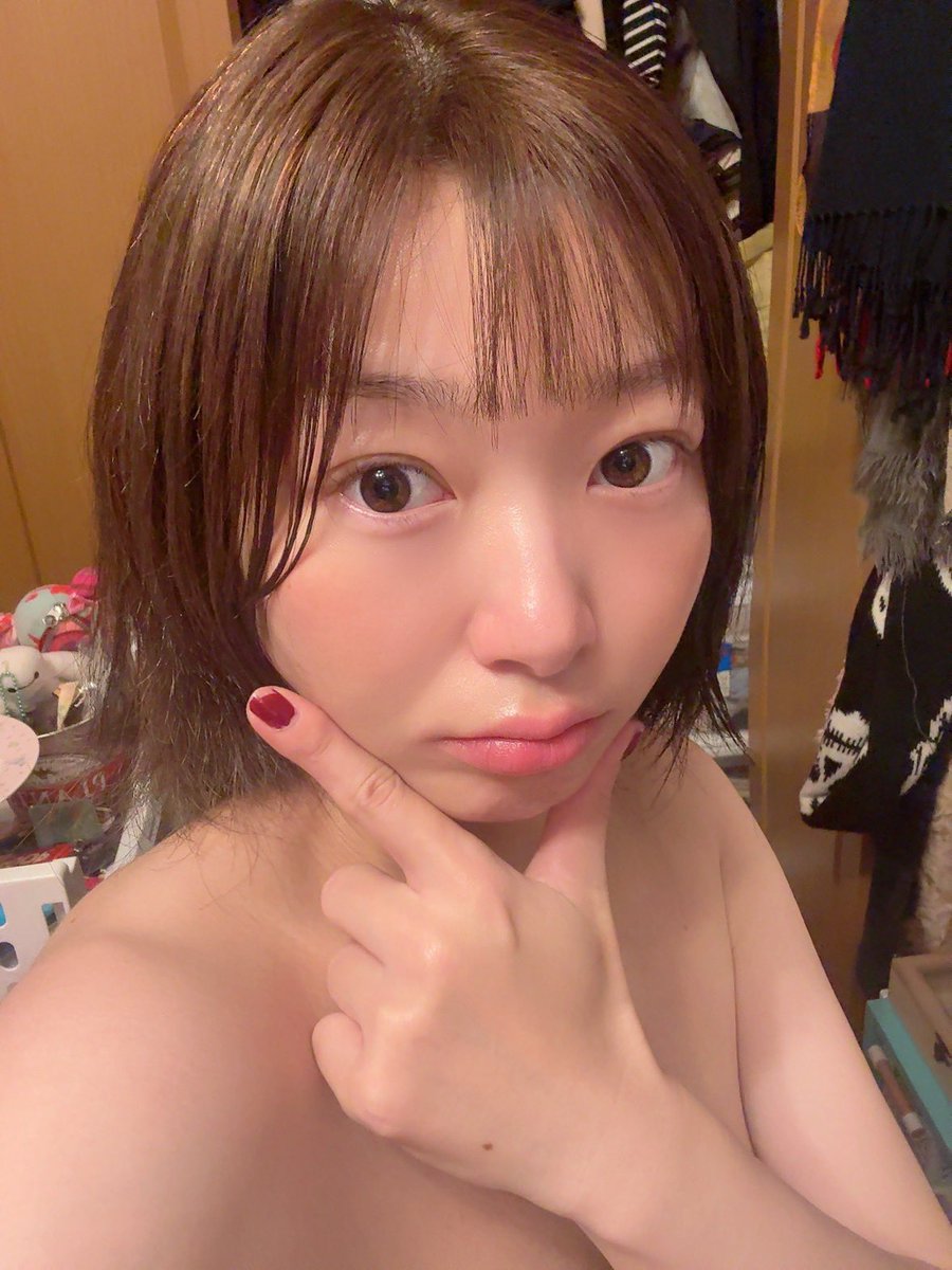 yukkorock's tweet photo. 湯上がりすっぴん🫧
何歳に見えますか？🫣 https://t.co/bSJdku6EOV