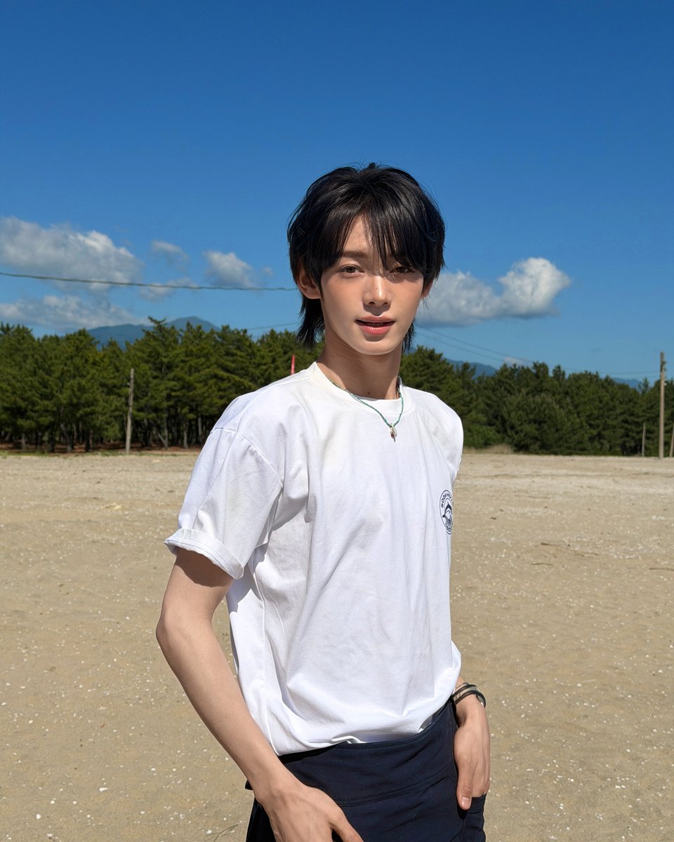 TWS_INTL's tweet photo. [INSTAGRAM] 260805

TWS #HANJIN Instagram Update
🎧 TWS - SODA SODA

"I love summers like this"

#한진 #TWS #투어스 #247WithUs @TWS_PLEDIS https://t.co/yIGxrQ0x21
