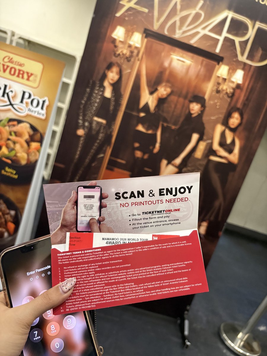 wheenabisx's tweet photo. so heartbreaking for me to do this :(( selling my mamamoo mnl con tix for 5,500php only. 

wts: upperbox prem, sect 422-port 7 row 2 seat 1

rfs: lost one of my fur angels due to parvo and badly need financial for my other dog. :(( 

can do meet up around araneta, cubao. https://t.co/NN7onZGZbA