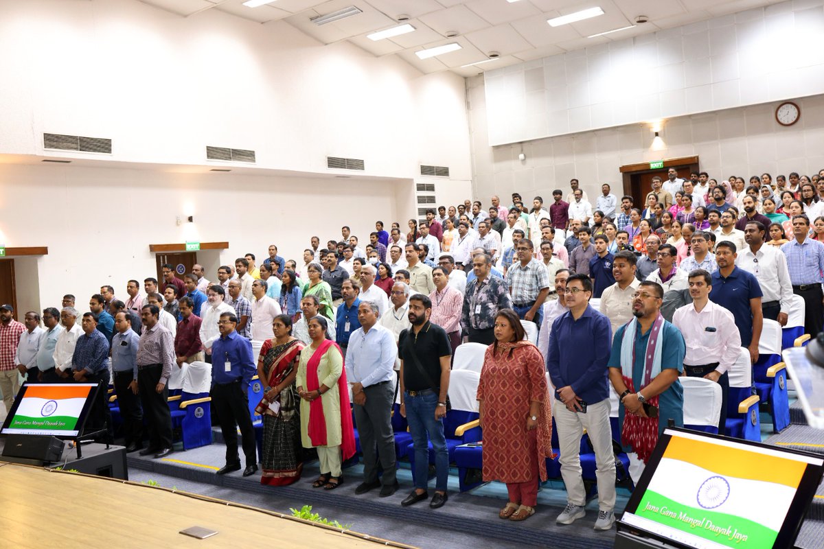 csiriict's tweet photo. #CSIRIICT, Hyderabad, proudly celebrated its 83rd Foundation Day, marking over eight decades of scientific excellence, innovation, and service to the nation.
@CSIR_IND @IndiaDST @CSIR_NIScPR
#csiriict #FoundationDay #ScientificExcellence #InnovationForNation #InspiringScience https://t.co/s5mfvTG4VV