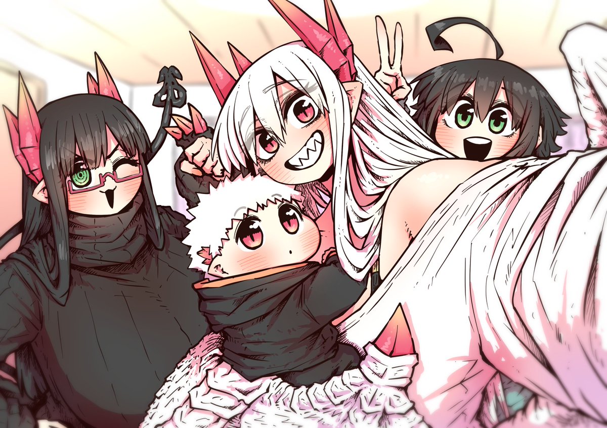 zyugoya's tweet photo. 息子がかわいくて仕方がない魔族の母親 https://t.co/hV2x44Vt2k