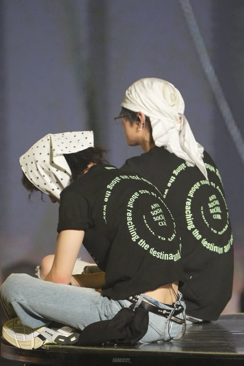 seaofhan's tweet photo. sukaaa banget foto taeshan ini 🥹🥹 https://t.co/293nTumzfx