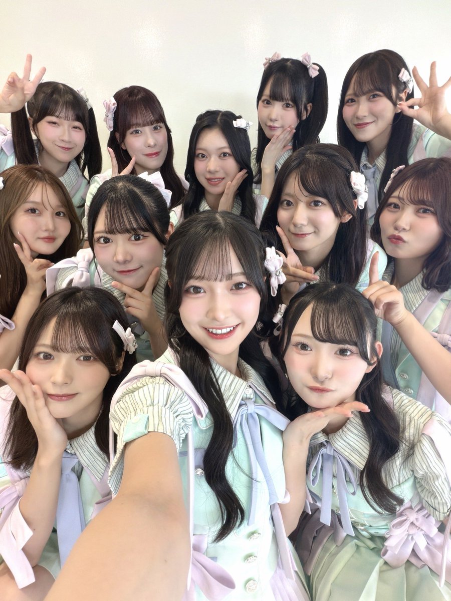 aida_jurii's tweet photo. 5th single #サマーツインテール 
本日発売されました🫧

そしてオリコンデイリーシングルランキング初登場1位を獲得しました✨

応援してくださる皆さんのお陰です!!
ありがとうございます😭

これから先も沢山愛していただけますように⟡.·*.
#ニアジョイ https://t.co/EvpRmjangC