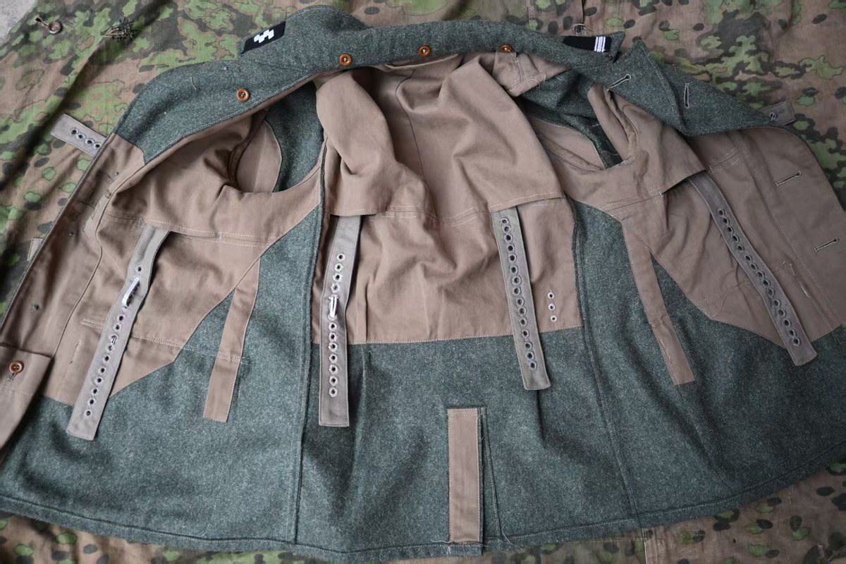 Do217E1's tweet photo. #FJ後方支援部

WWIIドイツ軍 内装サスペンダー

#ドイツ軍 
#ミリタリー 
#ミリタリー物販 https://t.co/aq2qJUSQsQ