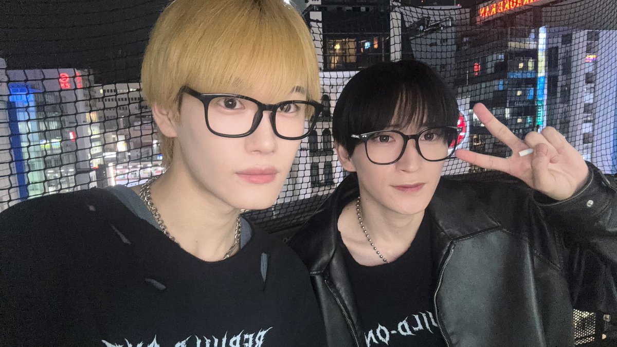 rltxu_'s tweet photo. 頭良さそうでしょ👓 https://t.co/itfq1mlpVA