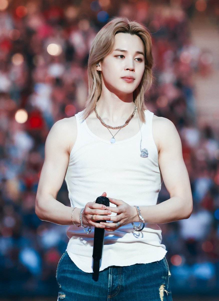 jmchartsmaster's tweet photo. South Korean actress Jang Ga-hyun revealed on the TV show Perfect Life that she is suffering from Jimin fever, sharing that her morning routine involves watching Jimin videos right after waking up. https://t.co/T4RE0d52tv
