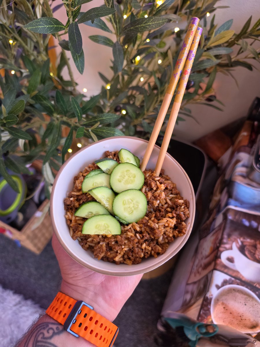 Sevscore's tweet photo. Lunch! 🍚🌶️🍯🧂 https://t.co/pLYepzLEo3