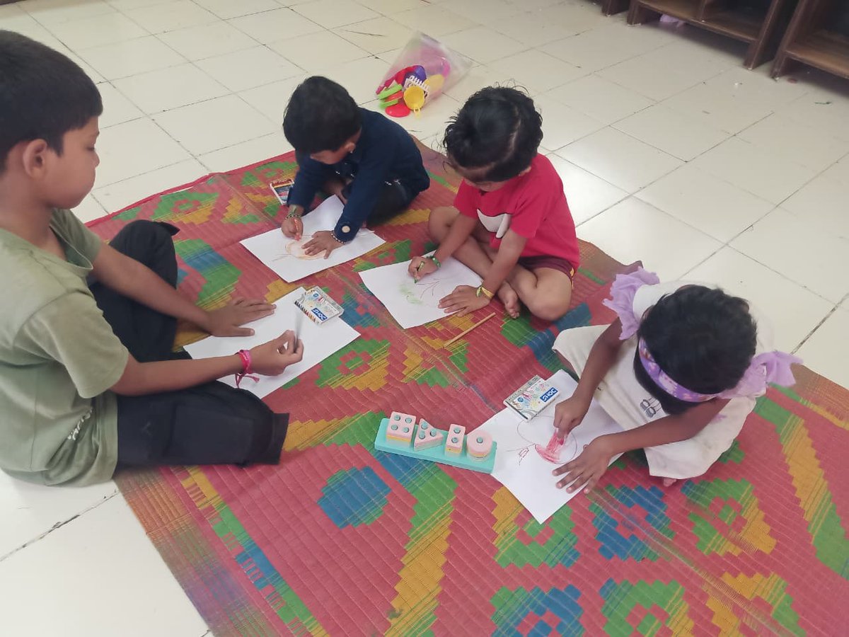 moineeorg's tweet photo. Every little activity builds a stronger foundation for learning. ✨

Children in our Balwadis &amp; CLCs are strengthening fine motor skills, exploring sensory play, and achieving age-appropriate learning outcomes through our ECCE &amp; FLN Intervention.

 #ECCE #FLN #Moinee #eVidya https://t.co/bBPEUu4HqS