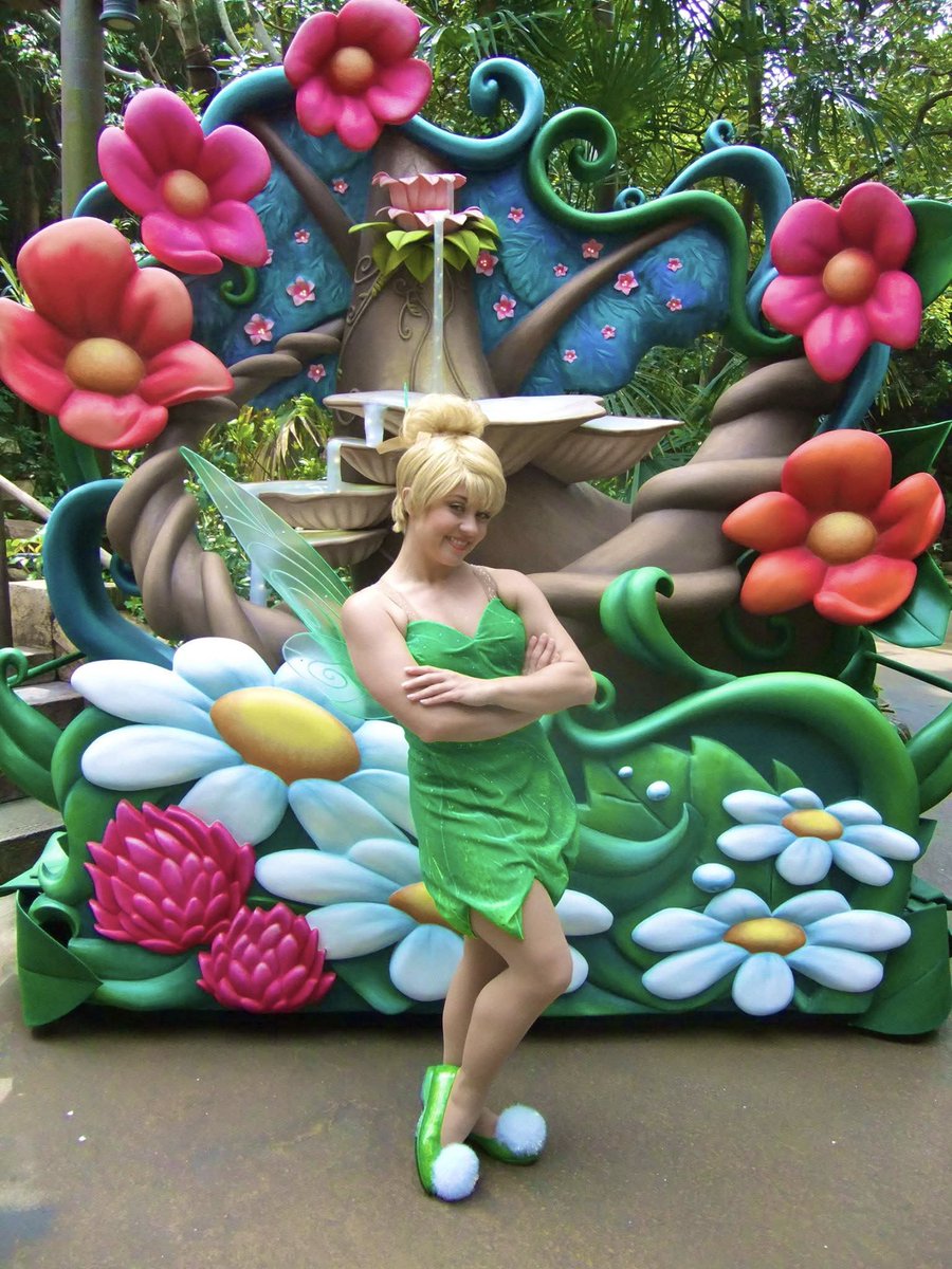DisneyKnt714's tweet photo. インディの投稿が思った1000倍ぐらい伸びて驚いてる😇
伸びたついでにロストでのグリーティングをどーぞ🤭 https://t.co/aj234G4gfM