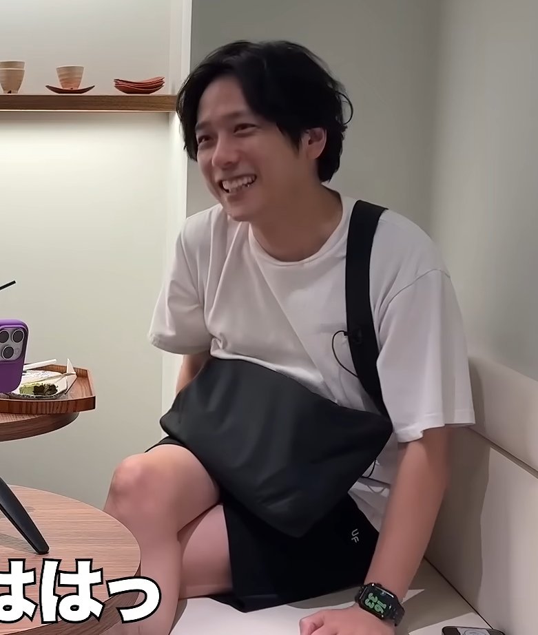 doge_nino's tweet photo. 夏の二宮くん好き(生足) https://t.co/VjSB2RAPxJ