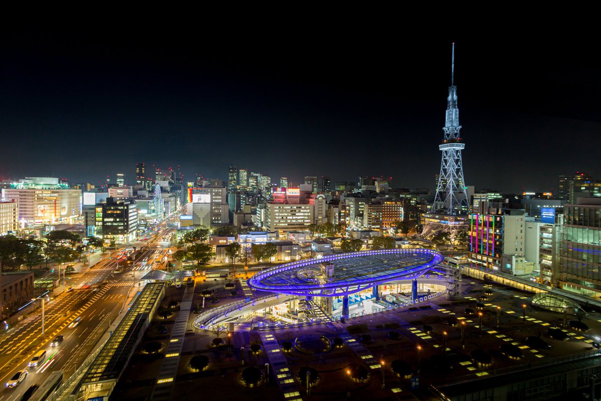 niff_nagoya's tweet photo. 名古屋の街に、世界とつながる映画祭を。

2027年4月3日（土）・4日（日）、
名古屋駅前・ミッドランドスクエア一帯を舞台に、
第1回 名古屋国際映画祭を開催します。

映画を観る人。
映画をつくる人。
映画祭を支える企業。
名古屋で暮らす市民。
そして、この街を訪れる人。

さまざまな人と文化が交わる、街に開かれた映画祭を目指しています。

映画館の中だけではなく、街そのものを映画祭の舞台へ。

市民と企業、作り手と観客がともにつくる、新しい名古屋の映画文化。

名古屋から、100年先のエンターテインメント文化を創る。

開催までの歩みを、ぜひ一緒に見届けてください。

#名古屋国際映画祭 #NIFF2027