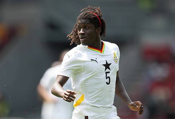 _bravonshem's tweet photo. Coventry City have reached an agreement to sign Ghanaian midfielder 🇬🇭 Caleb Yirenkyi from FC Nordsjælland.

The deal would be worth an initial €27 million, with a further €3 million in performance-related add-ons. https://t.co/txfuyIkoTP