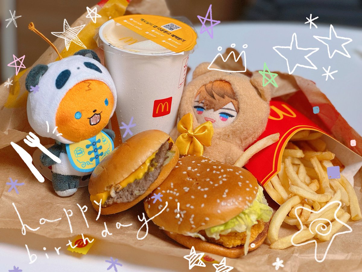 __nayeed_'s tweet photo. 2026.08.04 TUE

🍔📿🎂🧡ྀི https://t.co/YoeyciiipQ