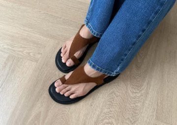 jungjless's tweet photo. PLIS NOTICE BRAND FOOTWEAR INI

Brand lokal footwear satu ini koleksinya lucu dan unik bgt😭🤏🏻 https://t.co/YYqQetTcnt