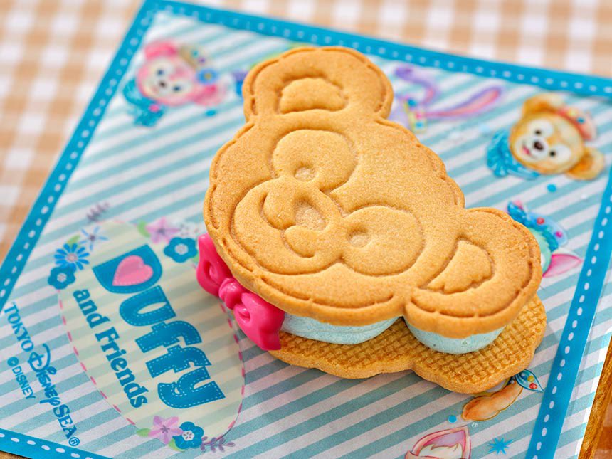 tdr_doria's tweet photo. 9月15日より、ダッフィークッキーサンド(チーズ＆レモン)が販売されます。(3月31日まで)

https://t.co/ulxy1B69CJ
#TDR_now #TDR__now #TDR_food https://t.co/zIwwimvXII