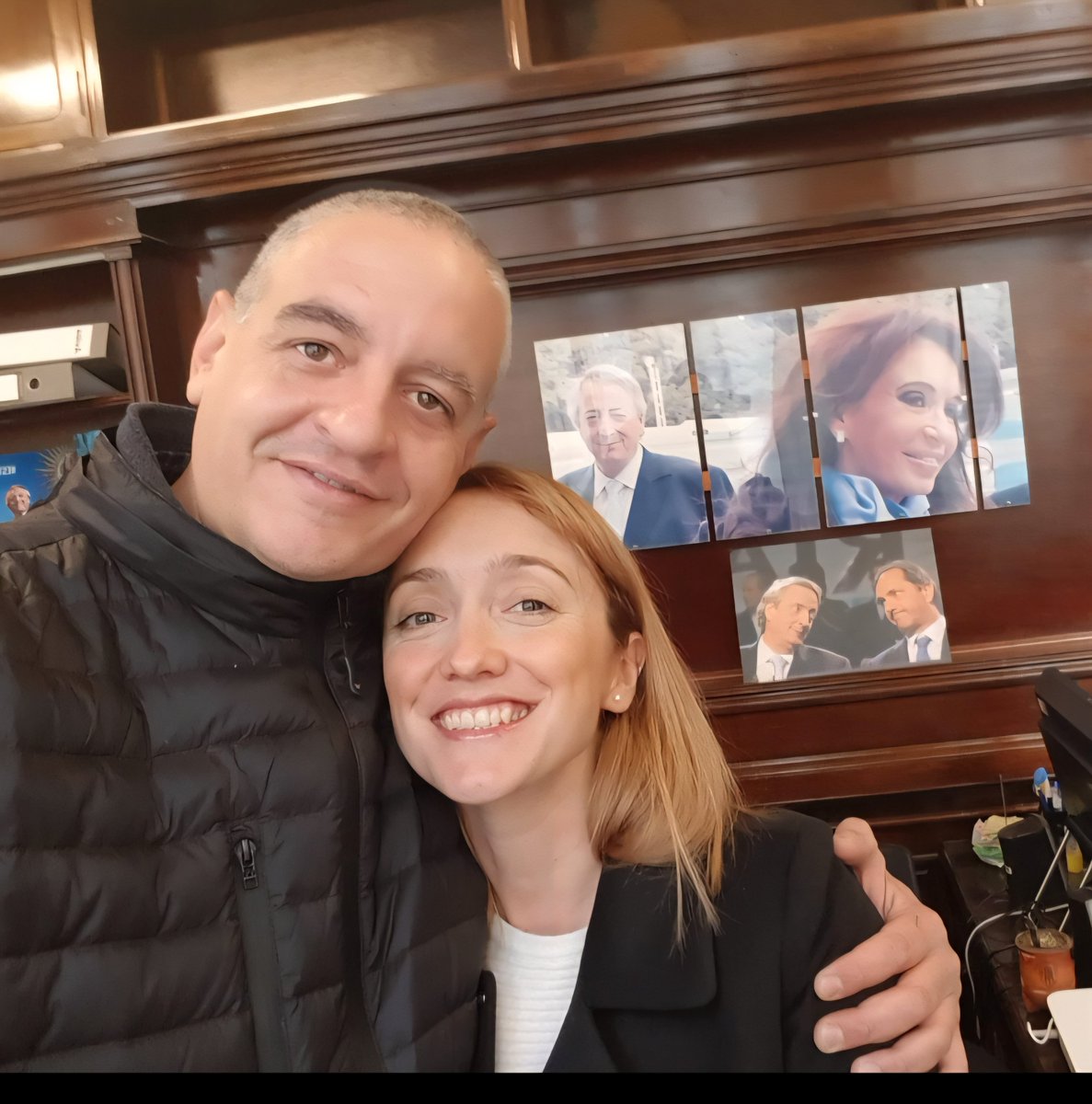 pietragallahora's tweet photo. Quienes integramos La Cámpora jamás votamos en contra de los intereses del pueblo y nuestra patria. La senadora Anabel Fernández Sagasti va a votar en contra de la ley de extranjerización de tierras de Milei pero está pasando un embarazo con riesgo y tiene una restricción medica que le imposibilita viajar desde Mendoza a Buenos Aires. Está pidiendo votar de manera remota o virtual, un mecanismo validado en la normativa vigente, pero el gobierno le está negando esa posibilidad porque quiere seguir avanzando con la destrucción de nuestra Argentina.

Los que hipócritamente están atacando Anabel, tendrían que preocuparse más por el comportamiento de los senadores que fueron votados como opositores y hoy están acompañando con su voto la venta de nuestro territorio sin límites a extranjeros.